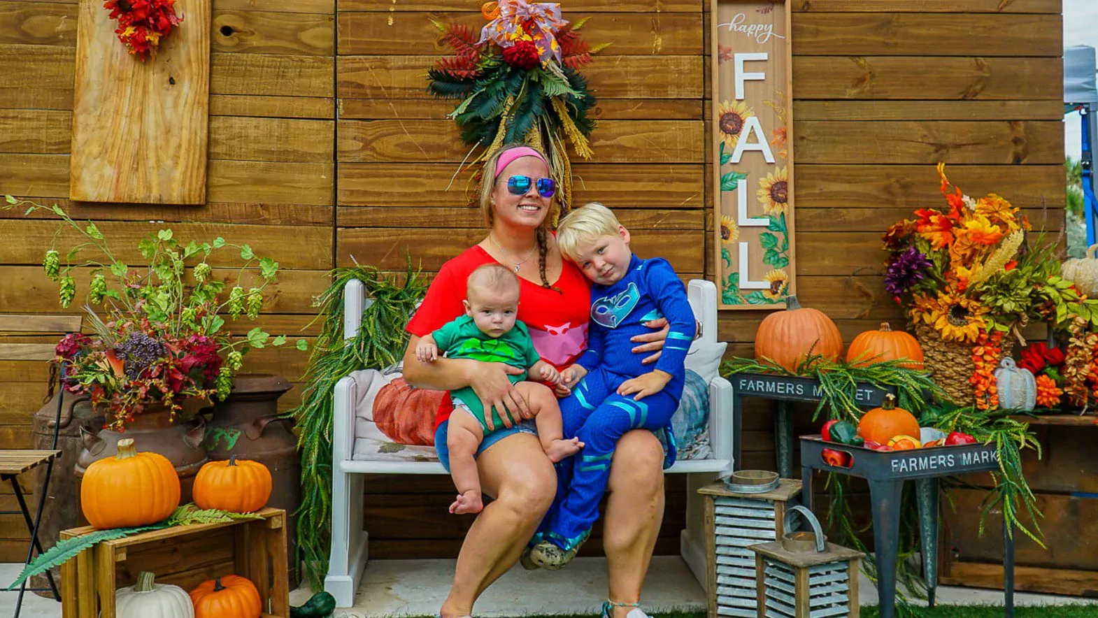 pumpkins and palm trees fall festival at loop