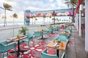 FLLLW_24_Luna_Patio_338