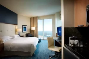 Hilton-Ft-Lauderdale-Beach-1-King-Studio