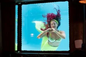 Wreck Bar Mermaid